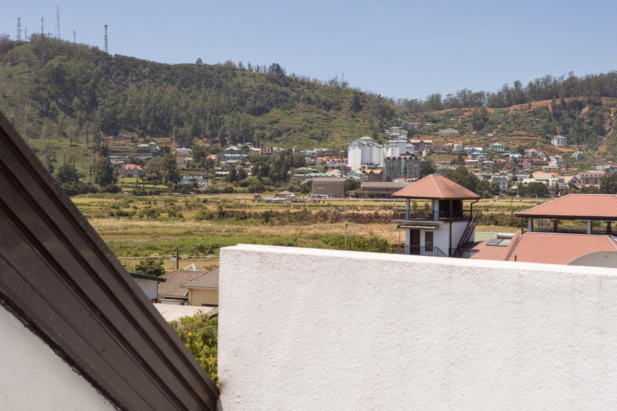 Hotel Grand Turf By Gsp Nuwara Eliya Buitenkant foto